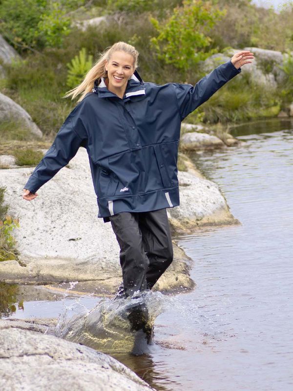 Regnponcho og Bukse Marine/Svart Dame Kort - Pakketilbud