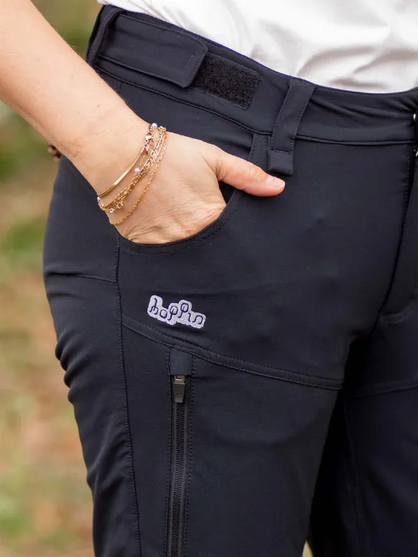 Hoppin Shorts Lang Svart Dame